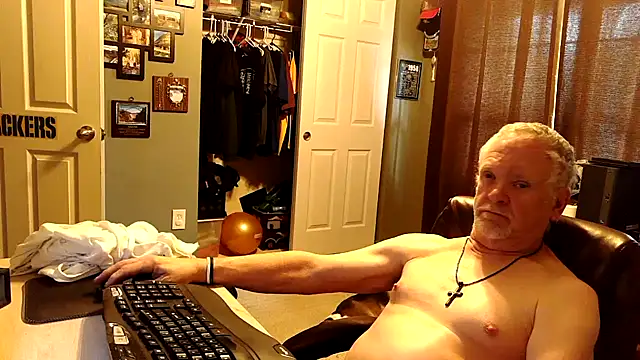 nobledad online show from October 18, 6:57 pm