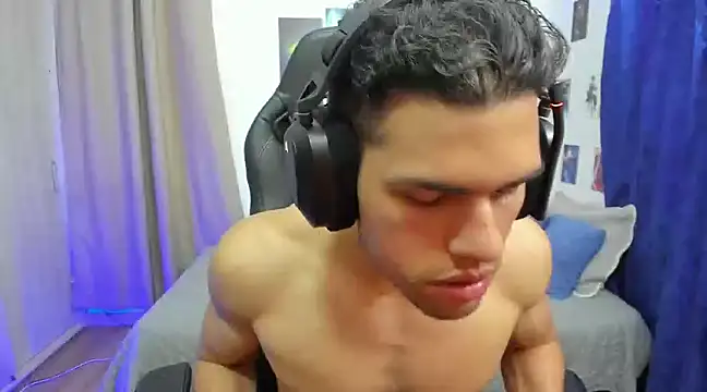 JacobKirito online show from December 13, 4:22 am