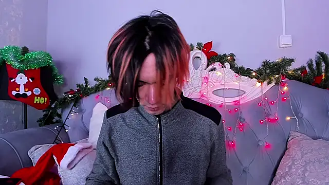 CalvinOwens online show from December 25, 8:51 am