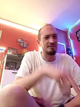 Denislamalice34 online show from April 20, 8:22 pm