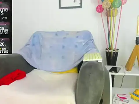 bigcock latin1 online show from December 17, 3:28 am