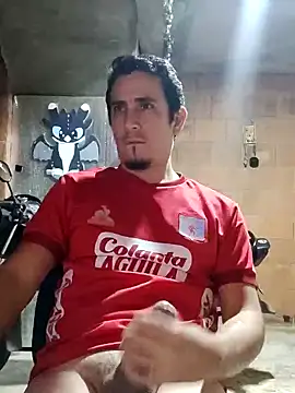 Rejy1992 online show from December 13, 4:33 am