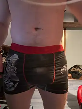 youlo71 online show from March 8, 10:36 pm