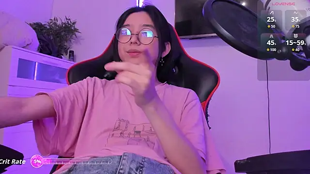 wexlee7 online show from October 24, 11:28 pm