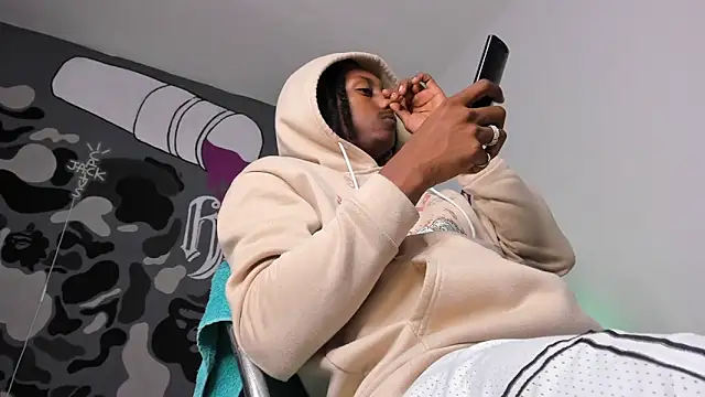 BRYXXXON1 online show from January 13, 5:56 am