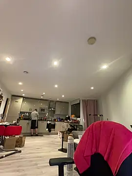 LondonTeffy online show from June 3, 8:58 pm