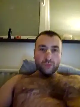 Snapshot of TIGERRR86 chatting on January 12, 3:39 am TIGERRR86 online show from January 12, 3:39 am
