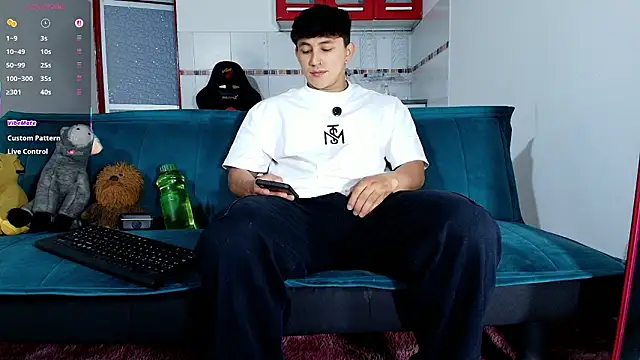 jacques cardiet online show from February 5, 11:28 am