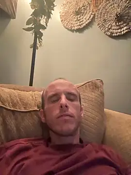 tleaper21101 online show from September 19, 3:40 am