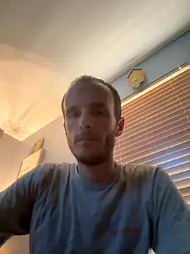 tleaper21101 online show from October 2, 7:07 pm