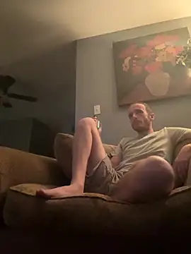 tleaper21101 online show from October 30, 12:39 pm