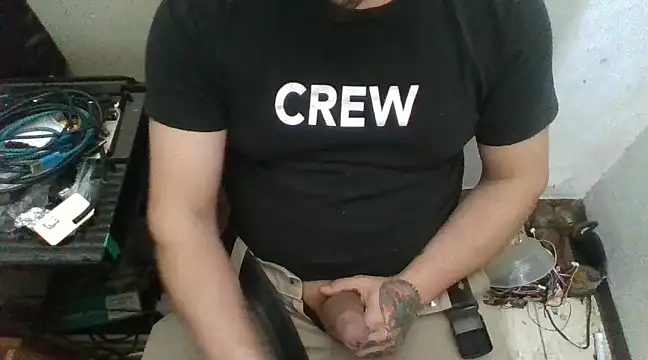 AlanDickson online show from December 8, 1:13 am