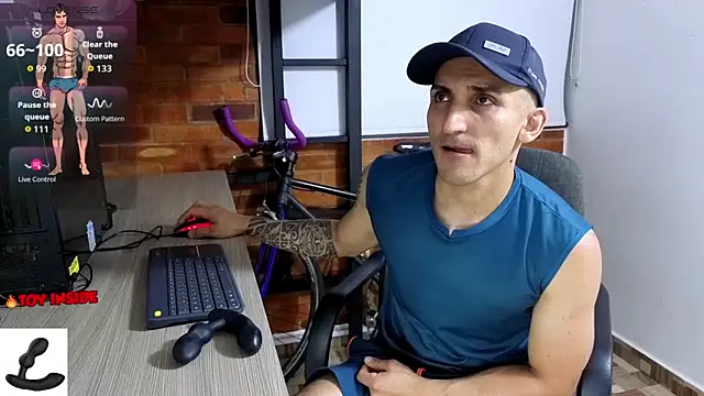 Marck Muscle online show from November 12, 1:44 am