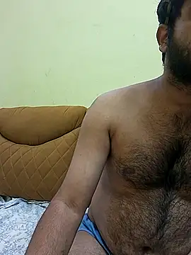 GlassBarge9 online show from April 2, 6:49 pm