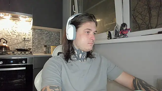  torfin  online show from March 14, 10:15 pm