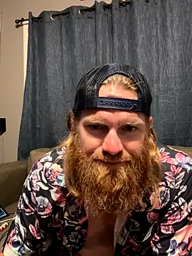 Snapshot of whitehammer94u chatting on October 4, 4:50 am whitehammer94u online show from October 4, 4:50 am