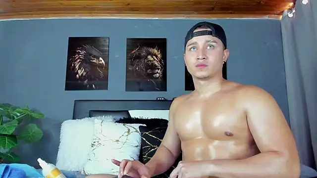 francesco evan online show from November 14, 7:37 pm