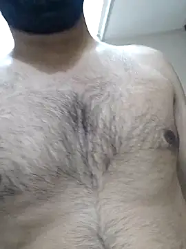 Vickyy 001 online show from April 4, 5:32 pm