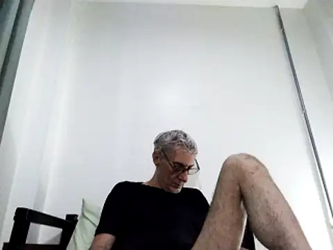 BIGUNCUTHARDCOCK online show from February 27, 1:35 am