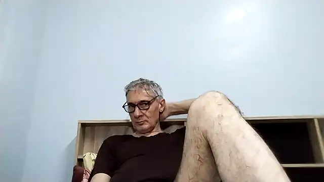 BIGUNCUTHARDCOCK online show from September 26, 7:06 am