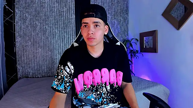 Mike 0233  online show from September 16, 4:13 am