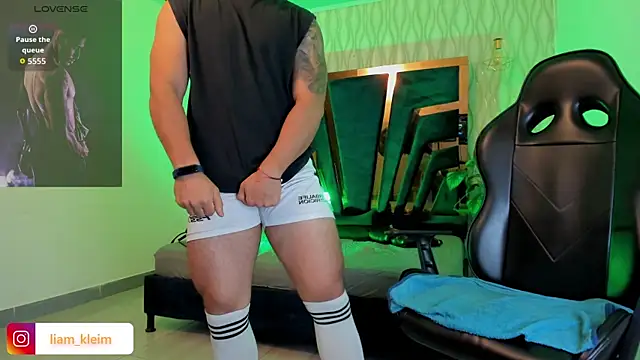 Liam Kleiin online show from November 26, 11:46 am