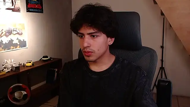 Thieves9 online show from April 1, 7:00 pm