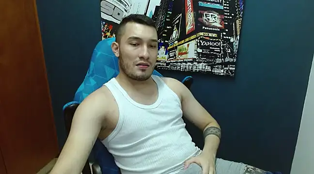 Snapshot of Airon_Blade chatting on February 5, 9:40 pm Airon Blade online show from February 5, 9:40 pm