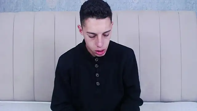 thiago19s online show from February 14, 7:33 pm