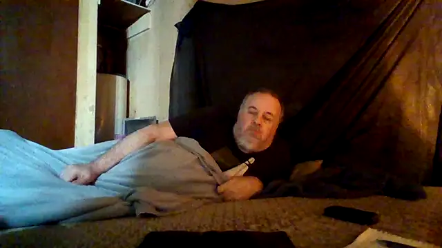 Nightshade7712 online show from February 3, 5:05 am