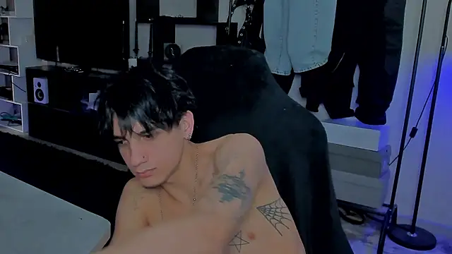 MarkBrowniii online show from April 8, 1:42 pm