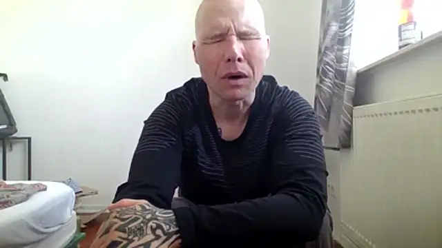 gaywolf426 online show from April 26, 10:45 am