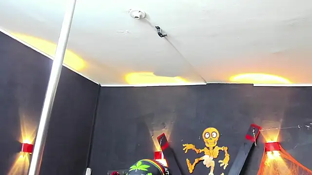 Terrance z online show from October 27, 8:44 pm