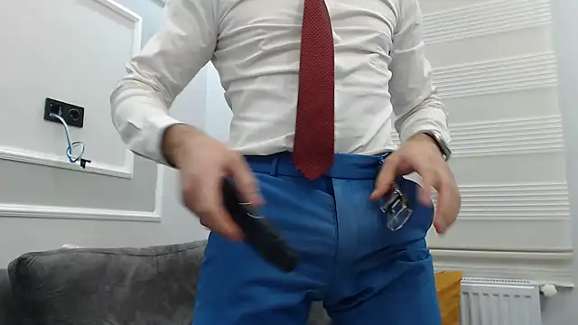 Naughtb0y online show from January 5, 6:55 pm