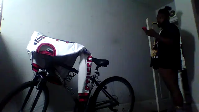 bigdick5157 online show from October 24, 11:45 am