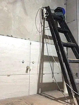 Edanvvv online show from October 28, 12:51 pm