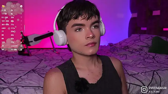 Angelo 018 online show from October 18, 9:36 am