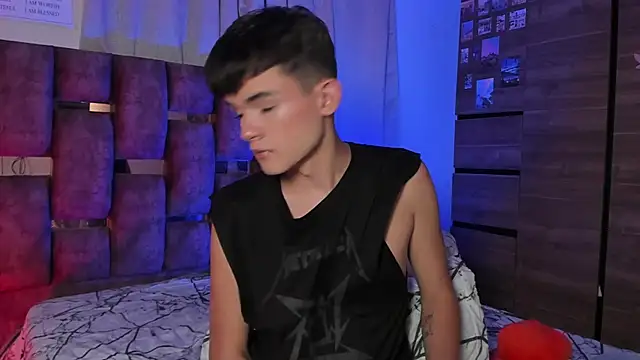 Angelo 018 online show from February 14, 6:23 am