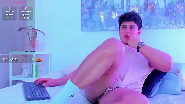 arminjones1 online show from December 1, 8:50 am