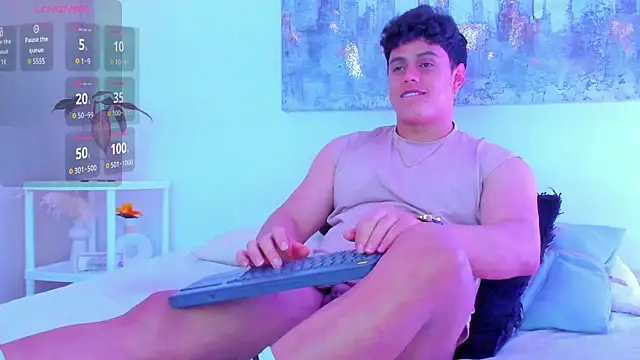 arminjones1 online show from November 22, 6:13 am