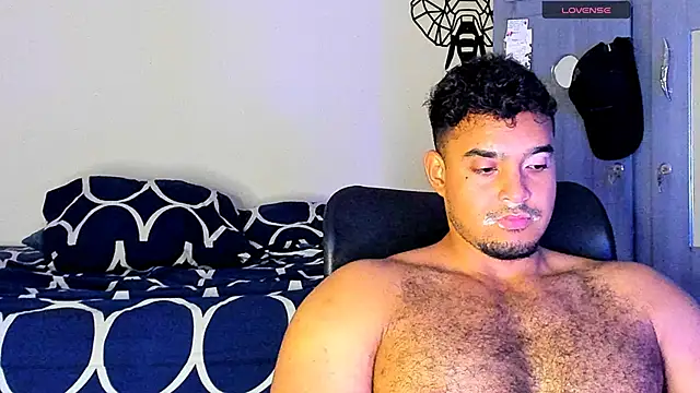 Big furry bear13 online show from March 15, 6:58 am