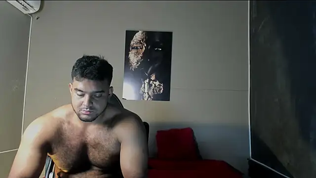 Big furry bear13 online show from April 17, 6:49 am