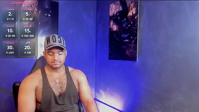 Big furry bear13 online show from September 25, 7:18 am