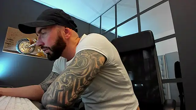 AronGrant online show from February 7, 9:37 am