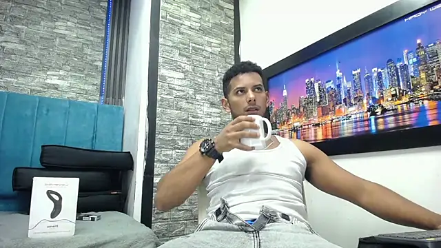 Chris Dick23 online show from March 10, 5:24 am