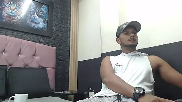 Snapshot of Chris_Dick23 chatting on October 16, 5:15 am Chris Dick23 online show from October 16, 5:15 am