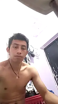 Flaquito pitudo online show from November 18, 1:31 am