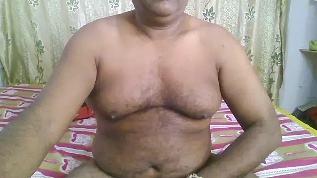 Beargryzzly online show from December 11, 1:44 pm