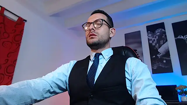 Jerry hot1 online show from December 12, 12:12 pm