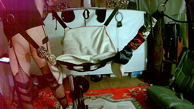 Cummerforyouu2 online show from March 19, 6:49 am